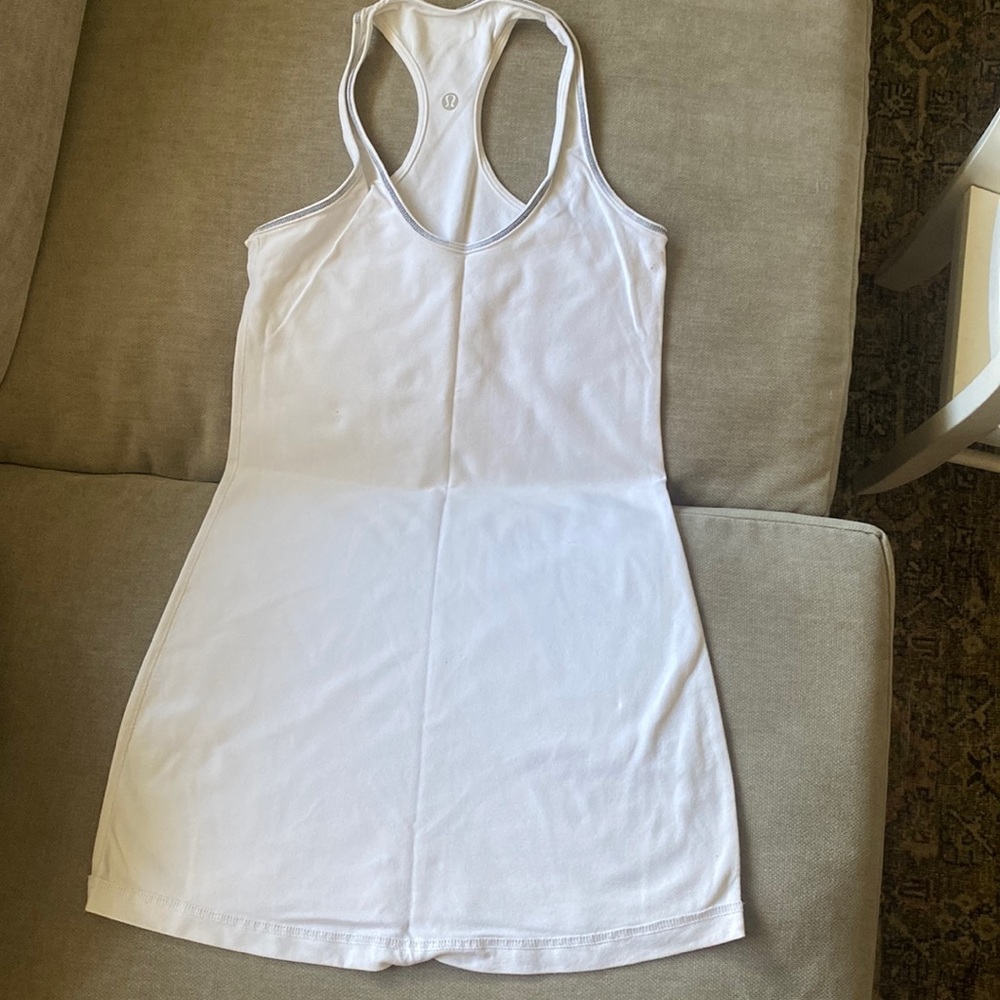 LuLuLemon Cool Racerback Tank Top size 6L white